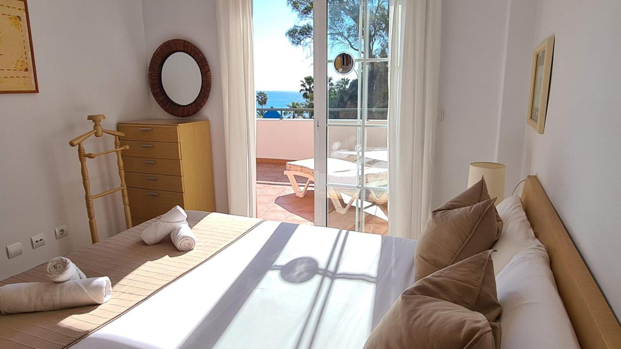 Apartament Burriana Beach Silhouse 内尔哈 外观 照片